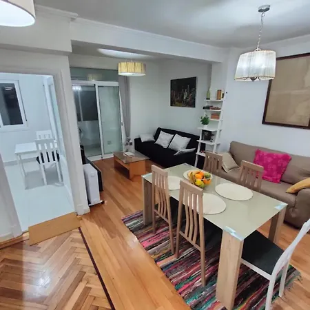 Vintage House * ויגו